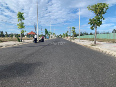 Bán nhanh lô đất sát Ngọc Bảo Viên giá gốc