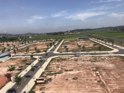 Cần tiền nên ra nhanh lô đất đẹp ,sổ hồng liền tay