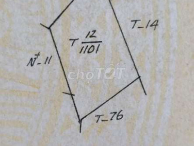 Bán mảnh đất ở 1100m2, cách quốc lộ 622 900m