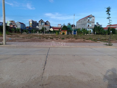 Chính chủ bán lô đất gần trường tiểu học Sông Vệ