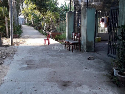BÁn đất Tịnh Phong 160m2, gần chợ Bò Tịnh Phong, đ