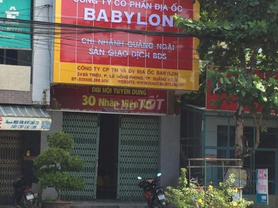 GIA ĐÌNH CẦN BÁN NHÀ MẶT TIỀN ĐỂ DI CƯ