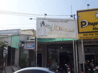 MẶT BẰNG TẠI NGÃ TƯ THẠCH TRỤ