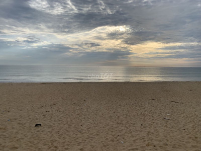 910m2 đất biển bình sơn quảng ngãi full thổ cư giá chỉ 1.7 triệu/m2