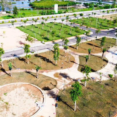 Cần bán 05 lô liền kề xuất ngoại giao đất biển QN