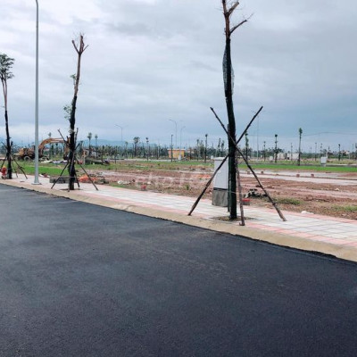 BÁN ĐẤT TRUNG TÂM THỊ TRẤN LA HÀ