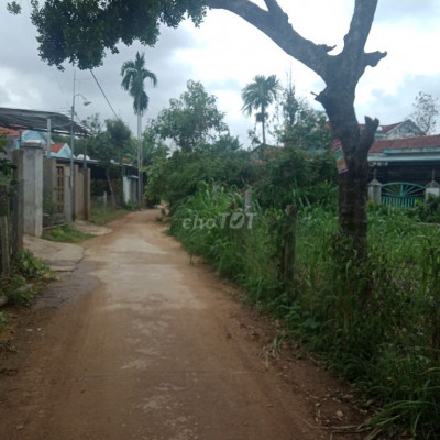 BÁN NHANH LÔ GÓC TỊNH PHONG SAU UBND GIÁ MỀM