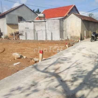 Vị trí đang phát triển.Vừa tầm kinh tế.Full Thổ Cư