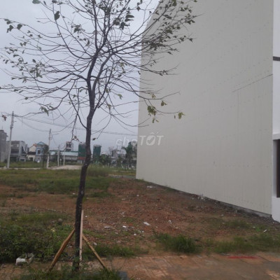 Chủ bán lô đất khu sau khách sạn Red TT La Hà