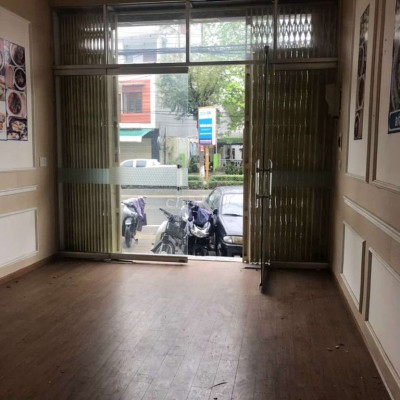 Nhà mặt tiền Lê Lợi gần chợ giá có 3.7 tỷ