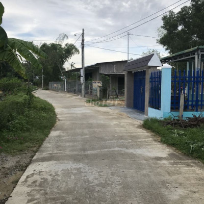 Bán nhà và đất mặt tiền phan thái ất TX Đức Phổ