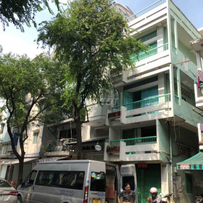 Bán nhà MT đường Quang Trung, TP Quảng Ngãi 123 m2