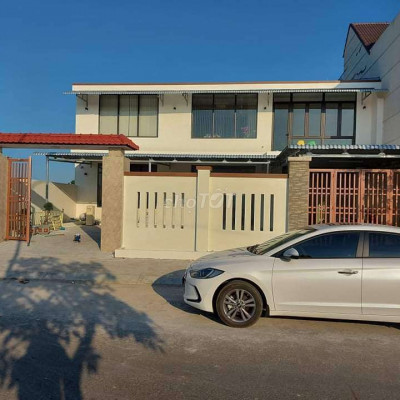 Văn phòng Thành phố Quảng Ngãi 120m²