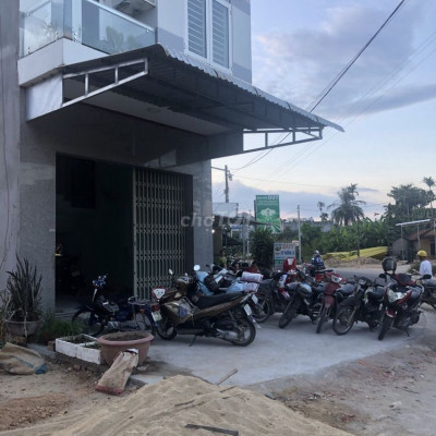 Cho Thuê Đất gần chợ Thị Trấn La Hà