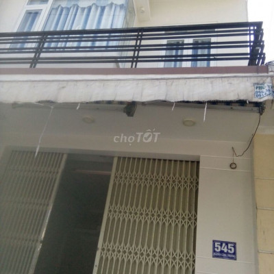 Mặt bằng kinh doanh đường Nguyễn Công Phương