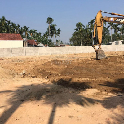 BÁN ĐẤT QUÁ ĐẸP 2500m2 cuối phường Quảng Phú