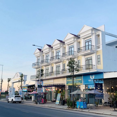 Cần bán đất mặt tiền tỉnh lộ 624 thị trấn Chợ Chùa