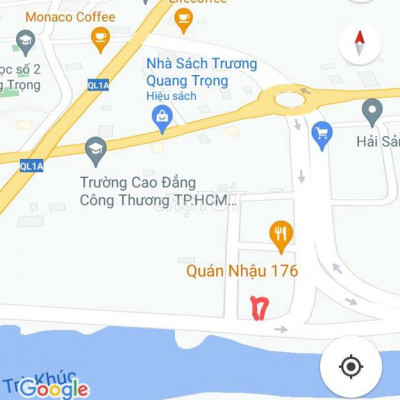 Đất chính chủ đường bờ kè thoáng mát