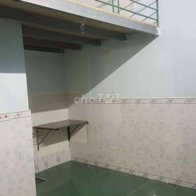 cho Thuê phòng trọ gần Đh Phạm Văn Đồng ,có gác