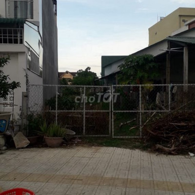 ĐẤT NỀN MẶT TIỀN ĐƯỜNG LÊ VĂN SỸ