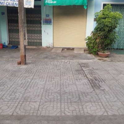 Bán nhà mặt tiền TP Quảng Ngãi