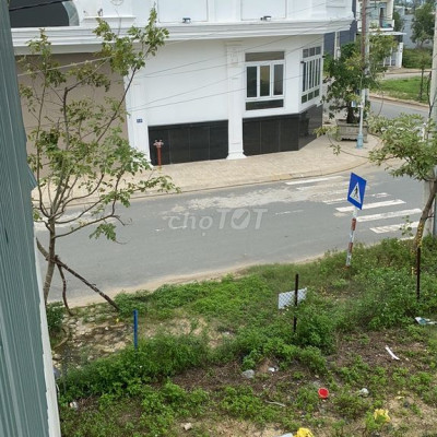 Đất ơi đoi thị: 220m2, dài 22*10, Đá Sơn- Tư Nghia
