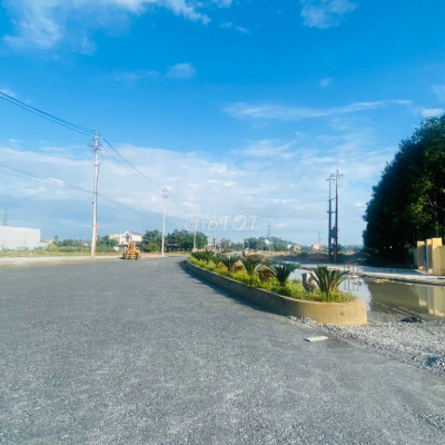 Đất Nền Tây Bàu Giang . Trục Đường 32m . Giá Gốc