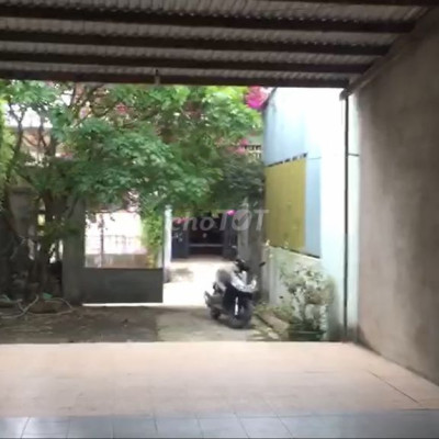 Cho thuê nhà lâu dài hẻm 900 Quang Trung