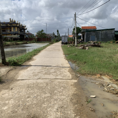 Bán đất TRUNG TÂM xã Tịnh Hà, Quảng Ngãi diện Tích 210m2 giá 680 triệu