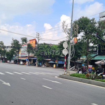 Bán nhà Mặt tiền lớn trung tâm  Quảng Ngãi