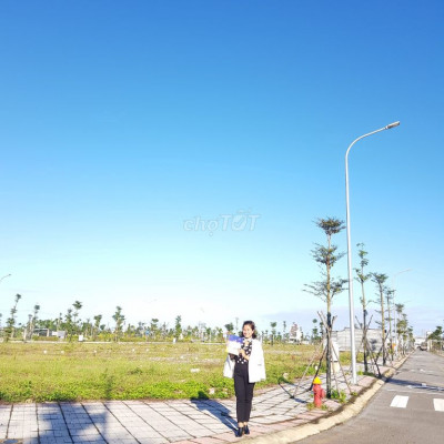 Đất Nền Thị Trấn Mộ Đức 120m², SHR, Chiết khấu 7%