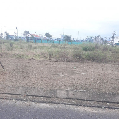 Cần sang lô đất mặt tiền đường 27m