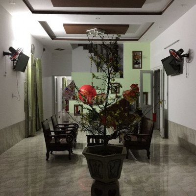 Cho thuê nhà mặt tiền đường Trường Chinh QuangNgai