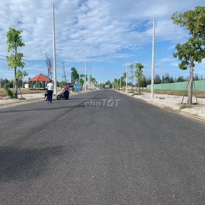 Bán nhanh lô đất sát Ngọc Bảo Viên giá gốc