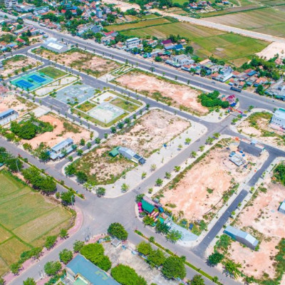 Chủ cần tiền kinh doanh  nhà hàng, bán đất An Phú