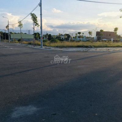 Bán nhanh lô góc Nguyễn Công Phương mở siêu thị