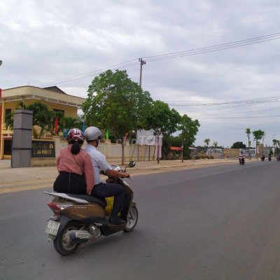 Đất sát thành phố diện tích 120m²