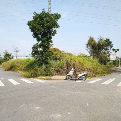 Cần Bán 2 Lô Đất Cực Đẹp Ngay KCN Tịnh Phong SHR