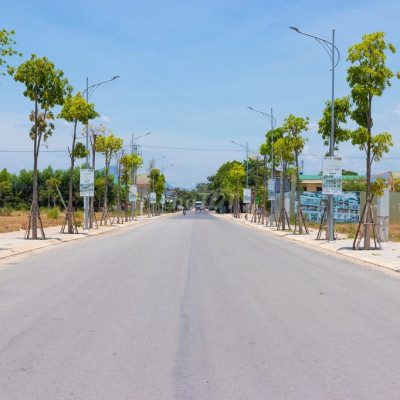 Bán đất trục chính đường Nguyễn Công Phương