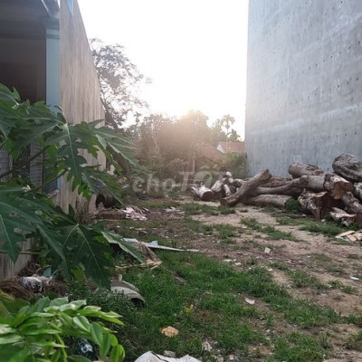 Bán 223m2 đất hẻm 180 Hoàng hoa thám, đường nhựa 9