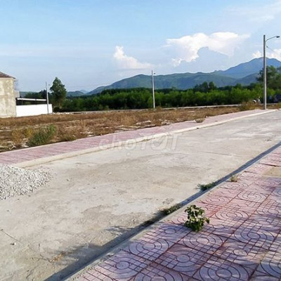 đất nền nghĩa thuận giá rẻ gần suối khoáng nóng