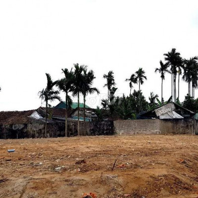 Cần bán đất ngã tư quốc tế Nghĩa Kỳ