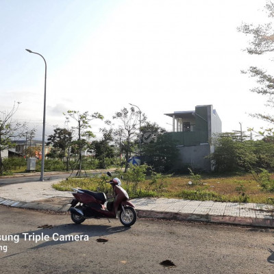 Cực Rẻ ! Bán Đất Mộ Đức Mặt Tiền Quốc Lộ 1A