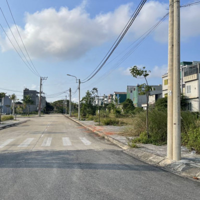 ĐẤT THỔ CƯ 180M2 LÔ GÓC 2 TẠI THỊ TRẤN LA HÀ