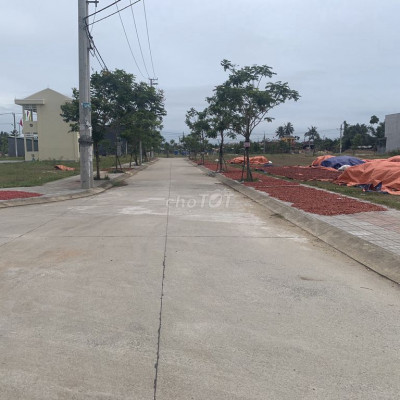 Đất nền ven TT Châu Ổ Bình Sơn giá 6,7tr/m2 sẵn sổ