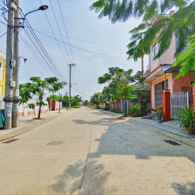 Bán 280 m2 đất ở full thổ cư, KDC đông đúc, sẵn sổ