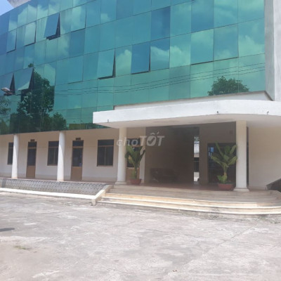 Cho thuê tòa nhà đường Hai Bà Trưng, Lê Hồng Phong