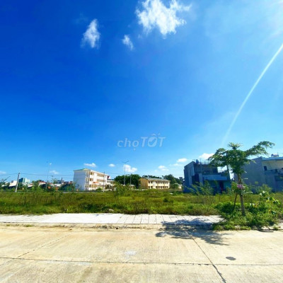 Lô view công viên vị trí đẹp gần Châu Ổ