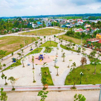 Bán gấp 3 lô view công viên khu Đông Yên Bình Sơn