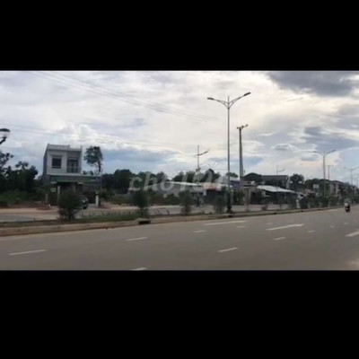 Cần bán gấp căn nhà cấp 4 ngay tt Di Lăng_ sơn hà